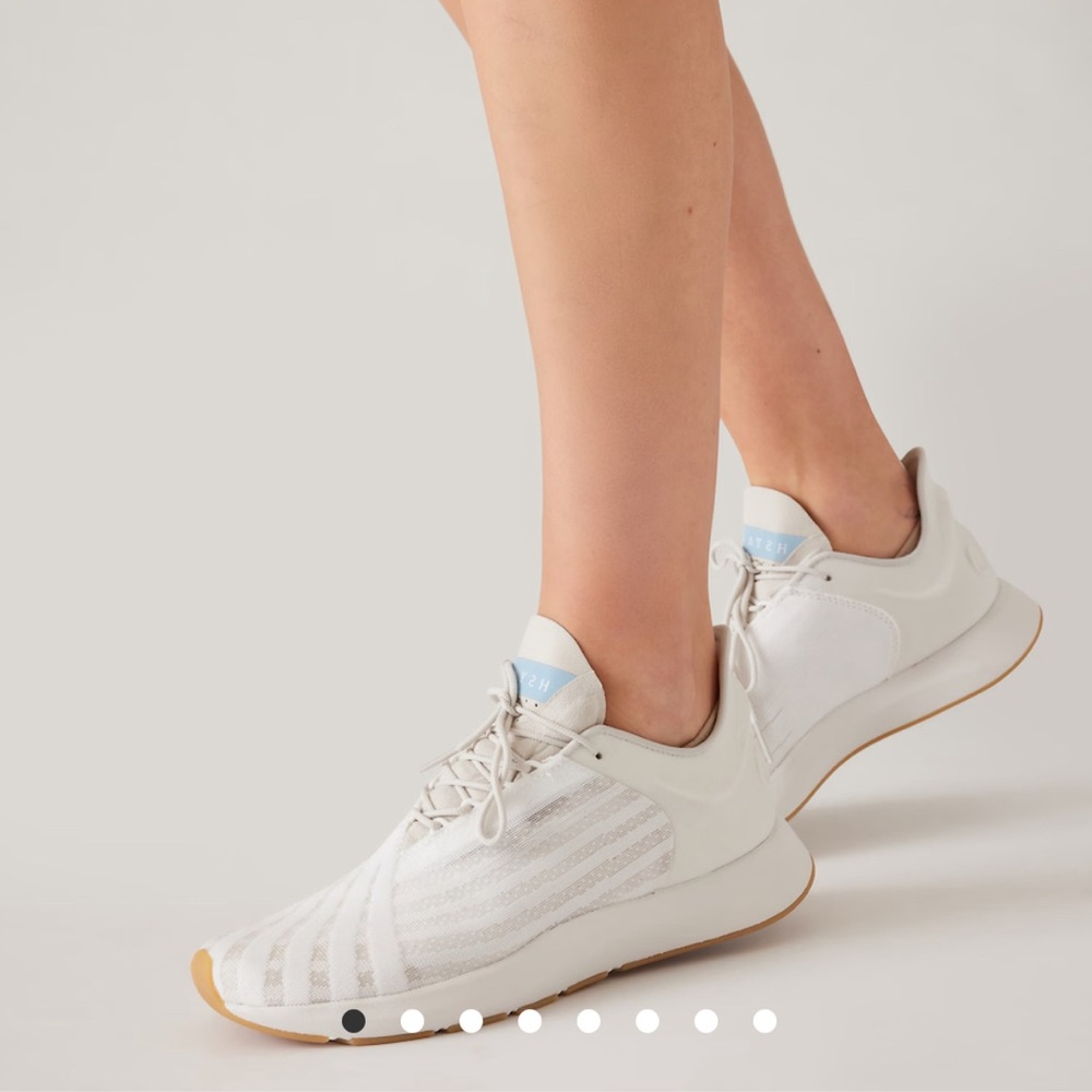 ATHLETA SAYSH ONE SNEAKER NATURAL COLOR